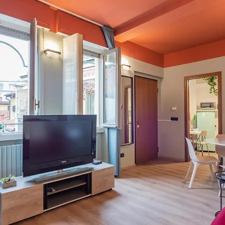 View Luxury Duomo Apartment Milan Exterior photo
